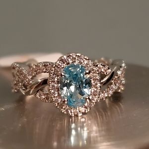Aquamarine White Topaz